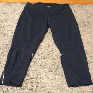 Zella navy capris
